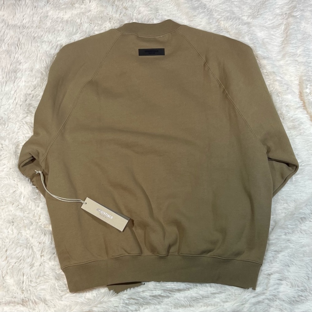 Fear of God Essentials Essentials Crewneck 'Desert Taupe' - Picture 2 of 3